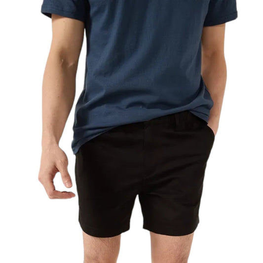 Casual Black Athletic Shorts Outfit