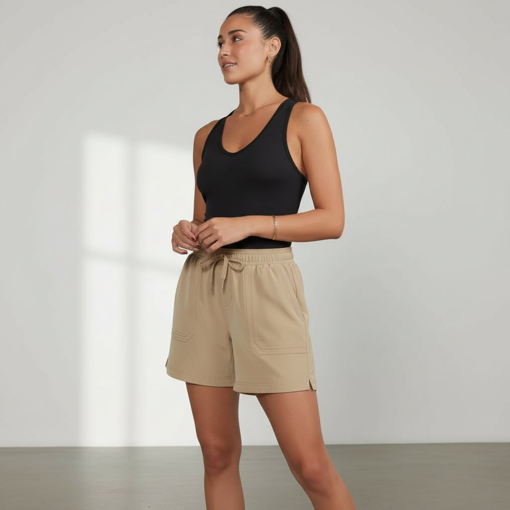 Women Outdoor Adventure Shorts Durable & Breathable Fit