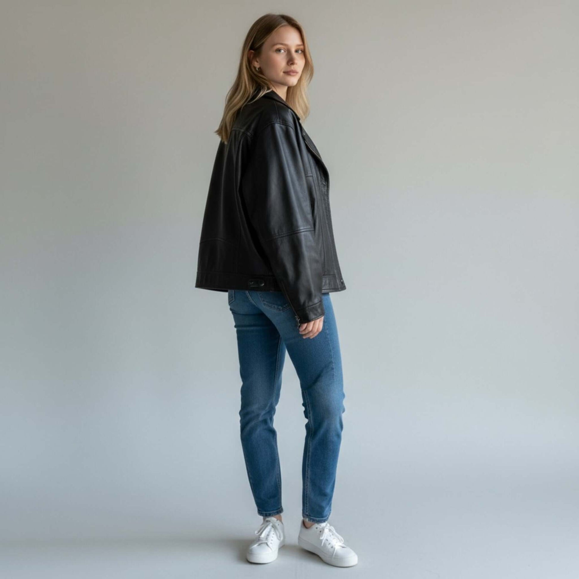 Vintage Leather Jacket for Women Retro Streetwear Look