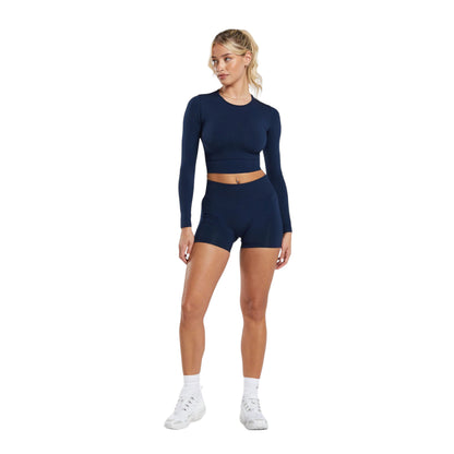 Seamless Long Sleeve Crop Top: Everyday Essential