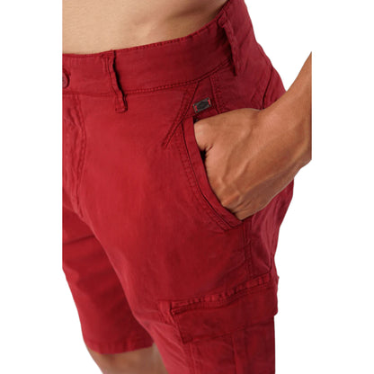 Stylish Scarlet Cargo Shorts with Functional Pockets