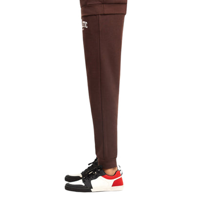 Travel in Style: Comfortable Trousers for Your Next Trip