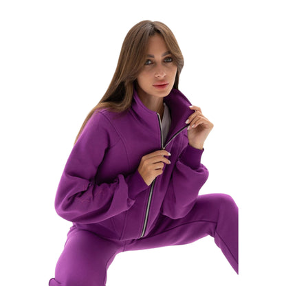 Plush Purple Tracksuit for Comfort and Style
