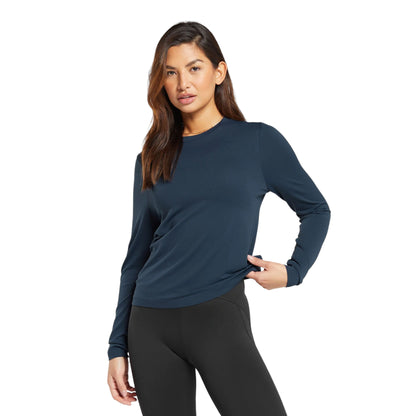 Everyday Seamless Long Sleeve Performance Tee