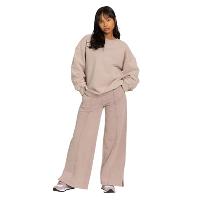 Classic Crewneck Sweatshirt – Soft, Comfortable, and Stylish