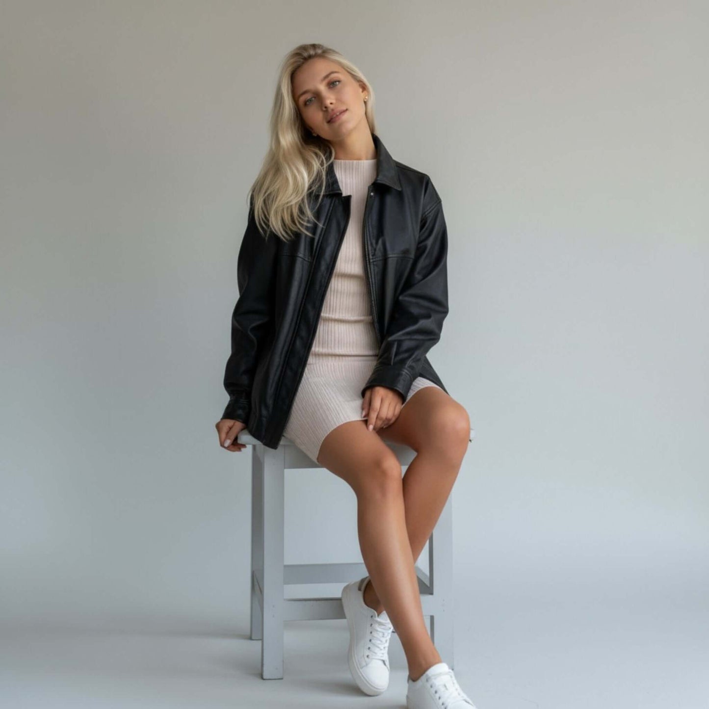  Women's Bold & Timeless Vintage Leather Bomber Jacket